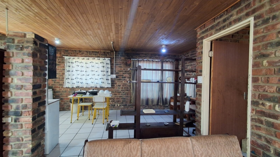 4 Bedroom Property for Sale in Residentia Free State
